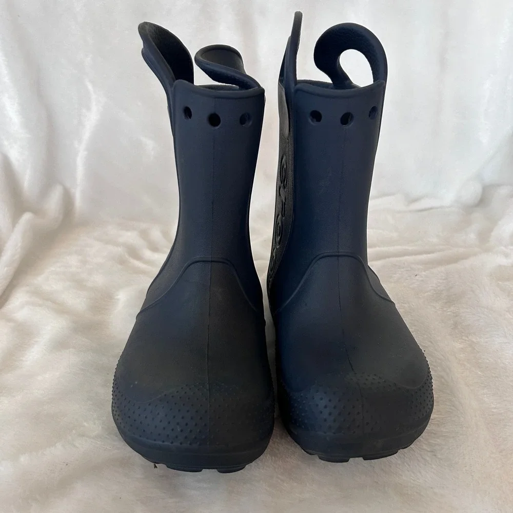 CROCS pre owned